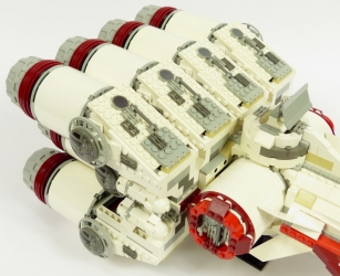 Lego Star Wars UCS 10019 Rebel Blockade Runner