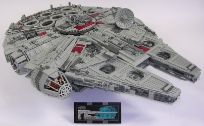 Lego Star Wars UCS 10179 Millenium Falcon