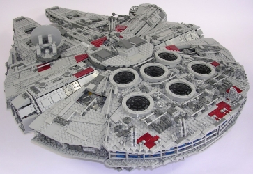 Lego Star Wars UCS 10179 Millenium Falcon