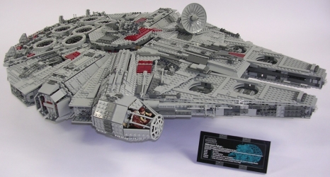 Lego Star Wars UCS 10179 Millenium Falcon