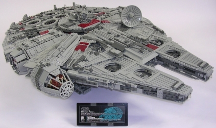 Lego Star Wars UCS 10179 Millenium Falcon