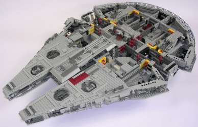 Lego Star Wars UCS 10179 Millenium Falcon