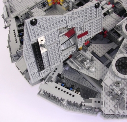 Lego Star Wars UCS 10179 Millenium Falcon