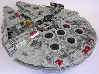 Lego Star Wars UCS 10179 Millenium Falcon