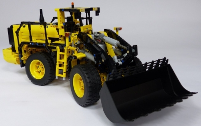 Lego Technic 42030 Volvo L350F