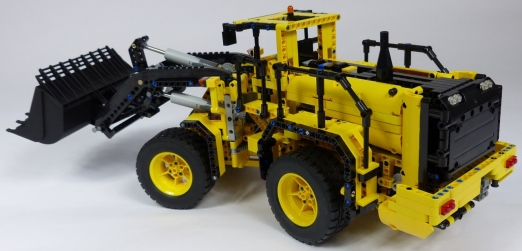 Lego Technic 42030 Volvo L350F