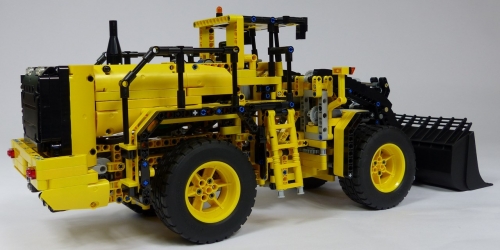 Lego Technic 42030 Volvo L350F