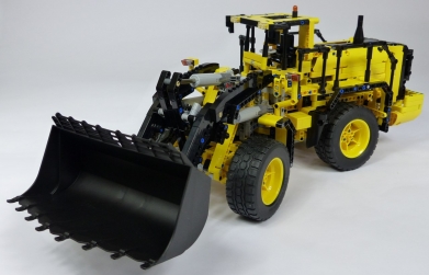 Lego Technic 42030 Volvo L350F