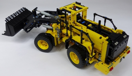 Lego Technic 42030 Volvo L350F