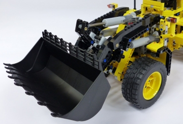 Lego Technic 42030 Volvo L350F