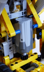 Lego Technic 42030 Volvo L350F