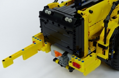 Lego Technic 42030 Volvo L350F