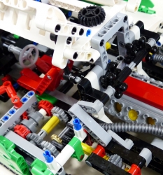 Lego Technic #42039 Voiture de course LMP1