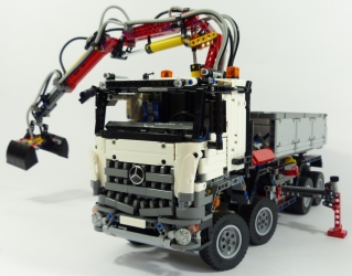 Lego Technic 42043 Mercedes-Benz Arocs 3245