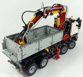 Lego Technic 42043 Mercedes-Benz Arocs 3245