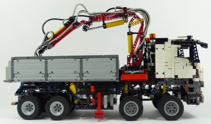 Lego Technic 42043 Mercedes-Benz Arocs 3245