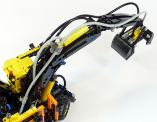 Lego Technic 42053 Pelle sur pneus Volvo EW160E