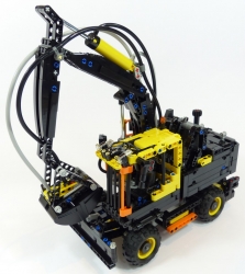 Lego Technic 42053 Pelle sur pneus Volvo EW160E