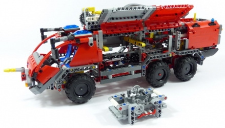 Lego Technic #42068 Camion pompiers aeroportuaire