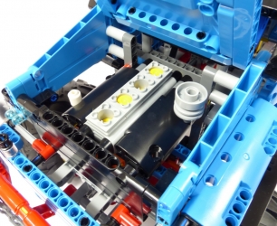 Lego Technic #42070 Dépanneuse tout-terrain