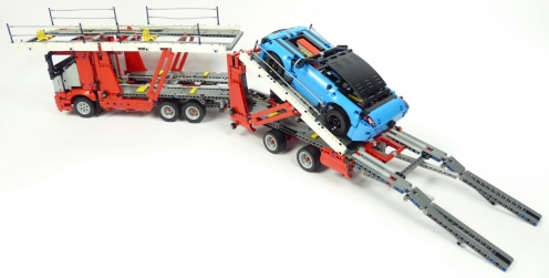 Lego Technic 42096 Transporteur de voitures