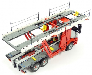 Lego Technic 42096 Transporteur de voitures