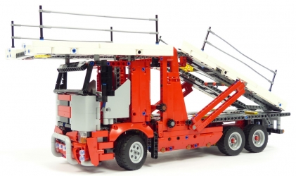 Lego Technic 42096 Transporteur de voitures