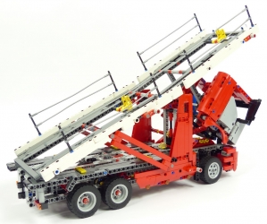 Lego Technic 42096 Transporteur de voitures