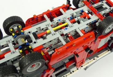 Lego Technic 42096 Transporteur de voitures