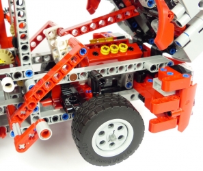 Lego Technic 42096 Transporteur de voitures