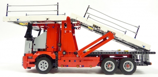 Lego Technic 42096 Transporteur de voitures