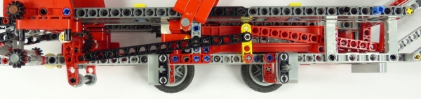 Lego Technic 42096 Transporteur de voitures