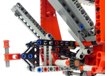 Lego Technic 42096 Transporteur de voitures