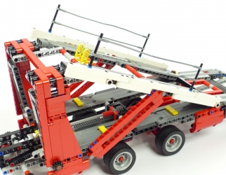 Lego Technic 42096 Transporteur de voitures