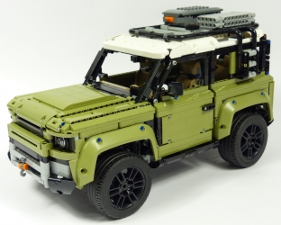 Lego Technic 42110 Land Rover Defender