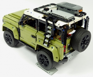 Lego Technic 42110 Land Rover Defender