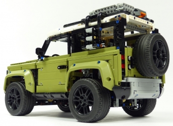 Lego Technic 42110 Land Rover Defender