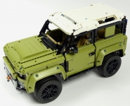 Land Rover Defender #42110