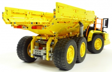 Lego Technic 42114 Tombereau articule Volvo A60H