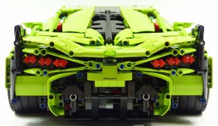 Lego Technic 42115 Lamborghini Sian FKP 37