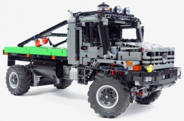 Lego Technic 42129 Mercedes Benz Zetros Trial Truck