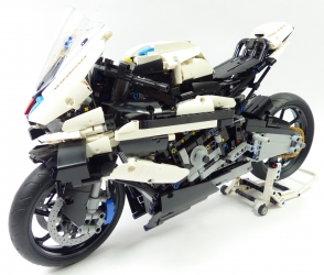 Lego Technic 42130 Moto BMW M 1000 RR