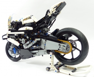 Lego Technic 42130 Moto BMW M 1000 RR