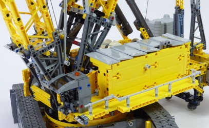 Lego Technic 42146 Grue treillis sur chenilles Liebherr LR 13000