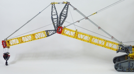 Lego Technic 42146 Grue treillis sur chenilles Liebherr LR 13000