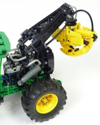 Lego Technic #42157 Debusqueur John Deere 948L-II