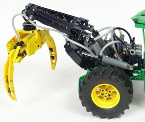 Lego Technic #42157 Debusqueur John Deere 948L-II