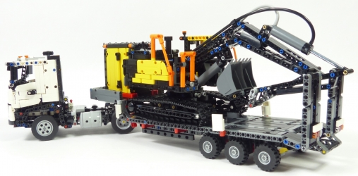 Lego Technic 42175 Camion Volvo FMX excavatrice EC230