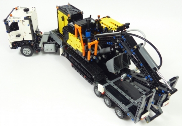 Lego Technic 42175 Camion Volvo FMX excavatrice EC230