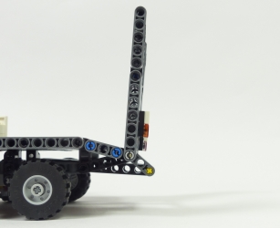 Lego Technic 42175 Camion Volvo FMX excavatrice EC230